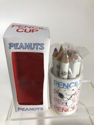 Vintage Butterfly Originals Peanuts Snoopy Pencil Cup Colored Pencils New in Box