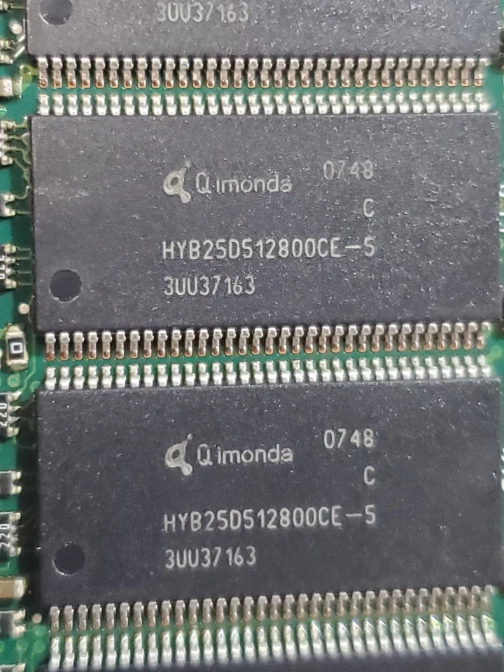 2pcs Wintec WD2RE01GX818-333B-QC DDR2-800 1gb 184 pin DIMM   2gb total - Image 4 of 4