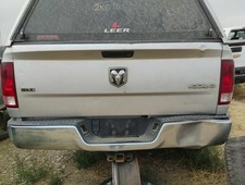 10-11 Ram 3500 Bright Silver-ps2 Tailgate Dents