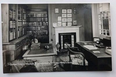 ECHTFOTO Vintage Postkarte - Thomas Hardys Arbeitszimmer