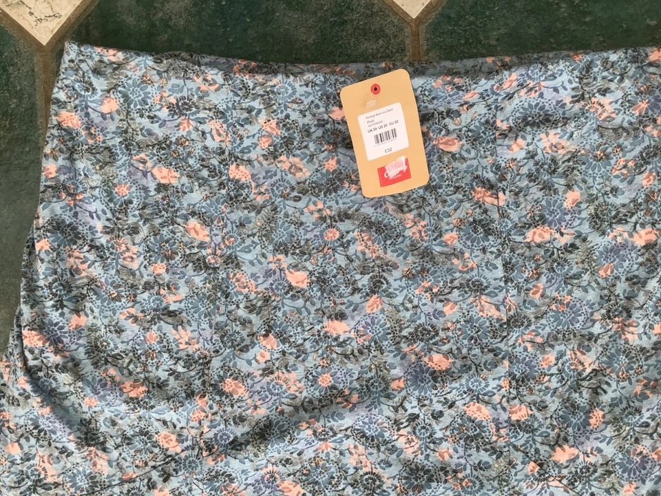 new tags cotton traders printed burn out skirt uk 24 RRP £32 pull on jersey - Image 4 of 4