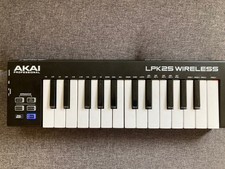  Akai LPK25 Wireless Bluetooth MIDI Keyboard