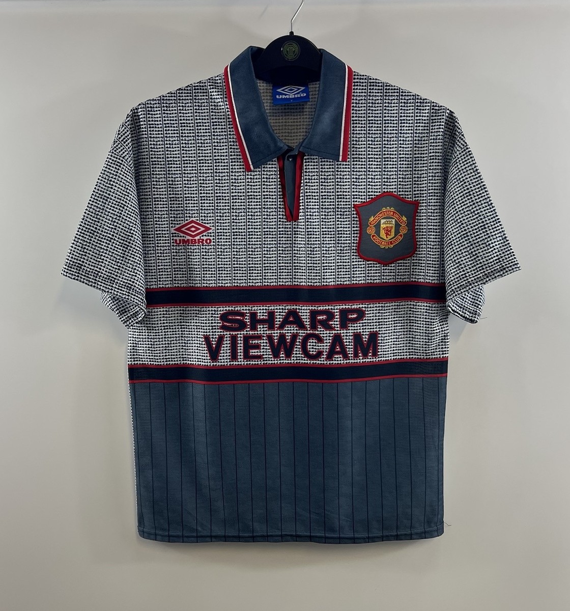 Manchester United Away Football Shirt 1995/96 Adults Small Umbro