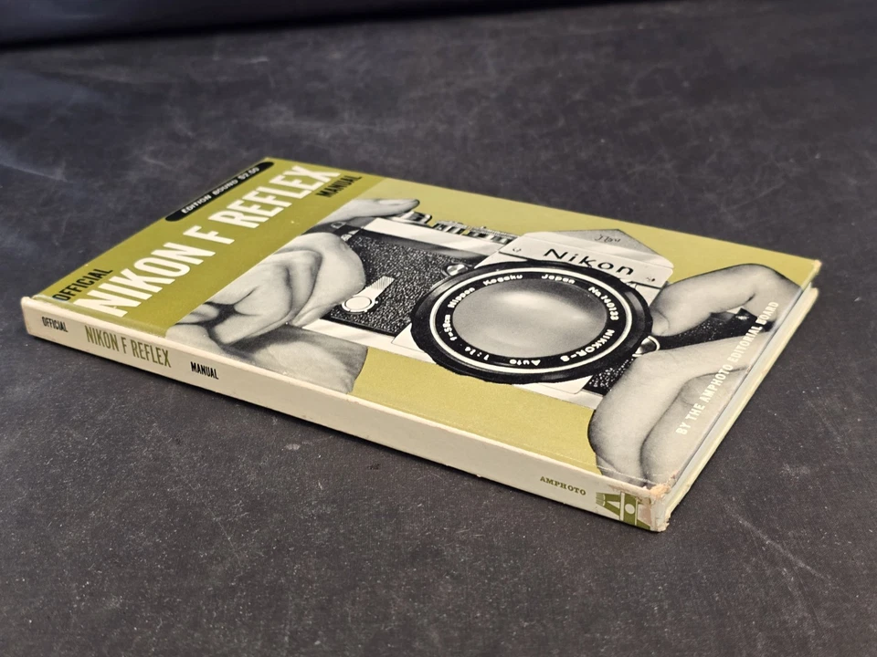 Tablero editorial oficial Nikon F Reflex manual amphoto (1960/1961) tapa dura Foto 2 de 4