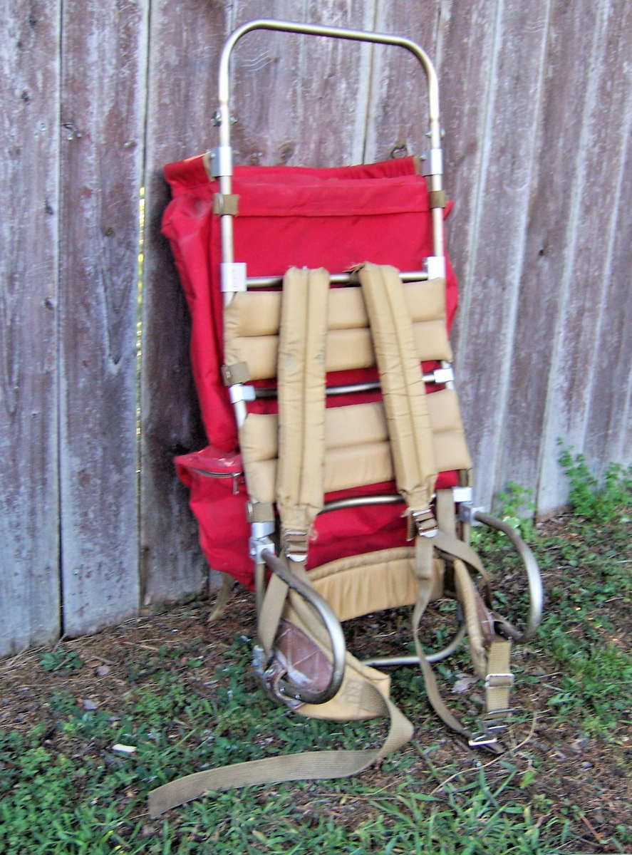 Vintage Jansport D3 External Frame Hiking Camping Backpack Hip