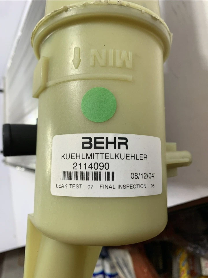 2114090 BEHR HELLA RADIATORE MOTORE FIAT PUNTO 176 LANCIA Y OEM 46527489 GENUINE Foto 4 de 4