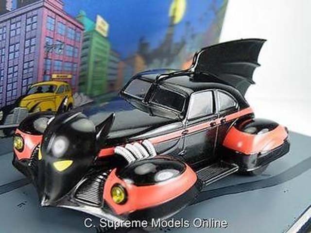 BATMAN BATMOBILE 40'S COMIC CAR 1/43 BLACK/RED COLOUR SCHEME