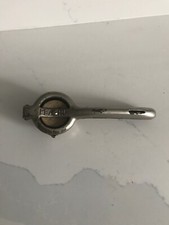 Pearl Cast Iron Hand Juicer