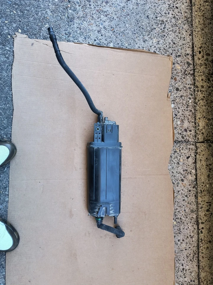 Bote de carbón de vapor combustible TOYOTA PRIUS Prime 16 17 18 19 20 21 22 77740-47110 Foto 2 de 4