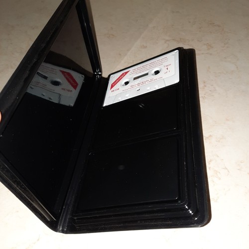 The Day Gogo Went To Vote Recorded Book & Audiocassette - Foto 9 di 17