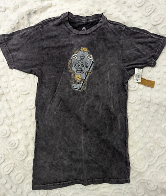 Universal Studios Halloween Horror Nights NWT Lil Boo T-shirt Sz XS