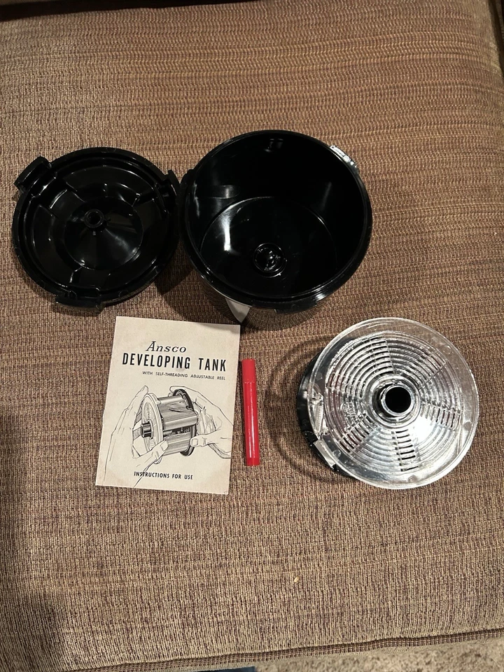 Tanque de desarrollo de película Ansco con carrete ajustable auto roscado C-9331 Foto 3 de 3