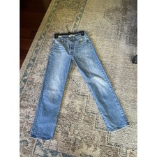 Levis Premium Wedgie Straight Jeans Womens 27 Medium Wash Blue High Rise Denim