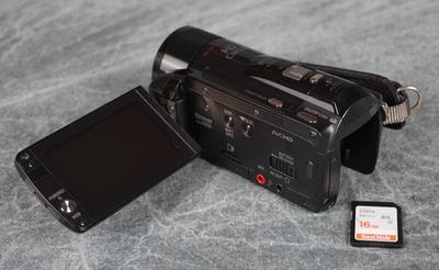 Canon VIXIA HF M31 (32 GB) High Definition Flash Media, AVC