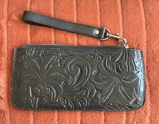 Patricia Nash Cassini Tooled Leather Wristlet Clutch Black Floral 10x5 Inches