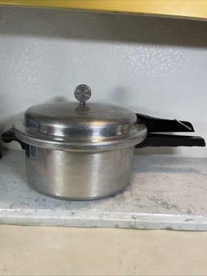 #ad Vtg Mirro Matic 6 Quart Pressure Pan Cooker 396M Aluminum USA MCM Jiggler Nice $44.95