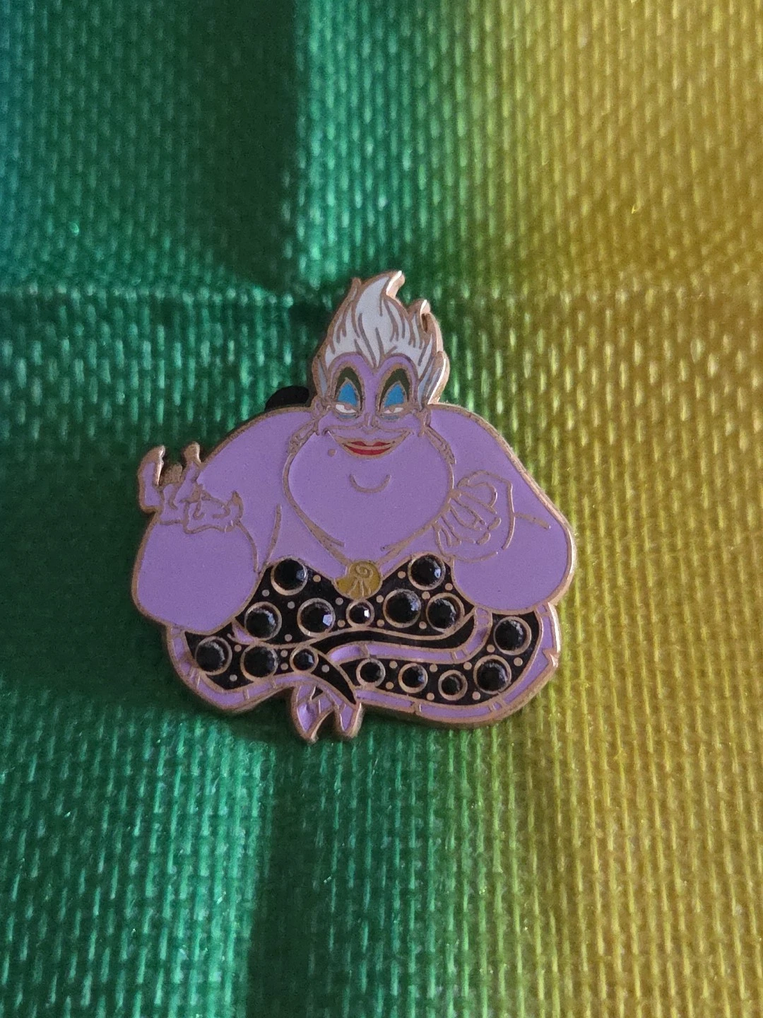 Disney Pin Ursula Villains The Little Mermaid Jeweled Black Gems 2006