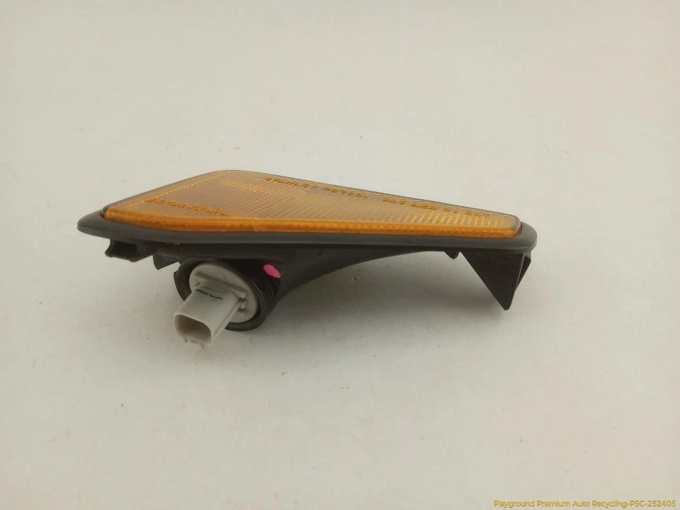 Honda Element Pair Of Left & Right Front Turn Signal Lamp Light Fits 2005-2008 - Image 4 of 4