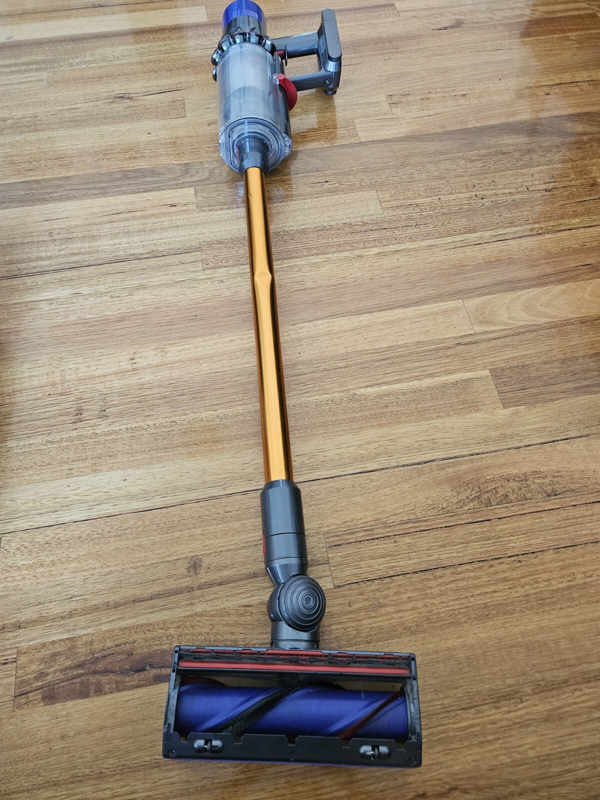 Dyson Cyclone V10 Absolute Cordless Vacuum Orange eBay
