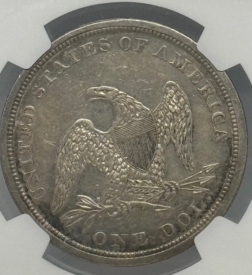 Libertad sentada 1840 $1 dólar NCG AU detalles primer año de emisión Foto 3 de 4