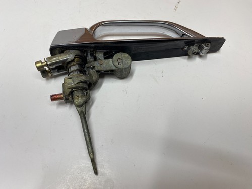 1972-1980 Mercedes w116 450SLC 380SL 560SL Exterior FRONT Door Handle OEM - Picture 4 of 7