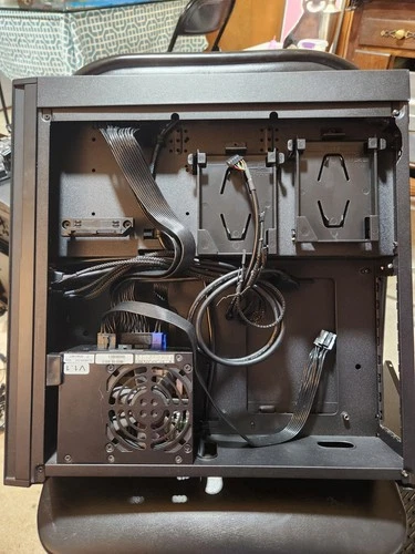 Silverstone Milo ML08B-H w/ Riser, PSU, And Handle