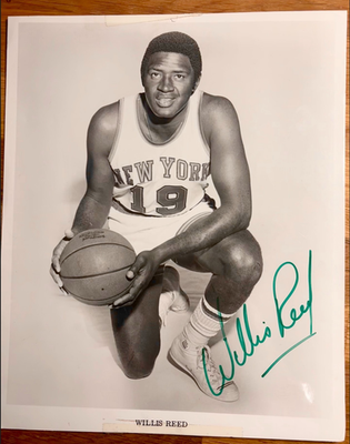 Hand Signed Autographed Willis Reed 8 x 10 Glossy Photo 19 New