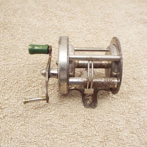 BRONSON COMET NO.2400B Vintage fishing reel