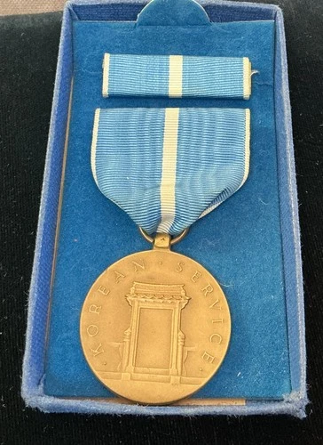 Vintage Korean Service Medal w/ Ribbon – U.S. Military Korea War Award
