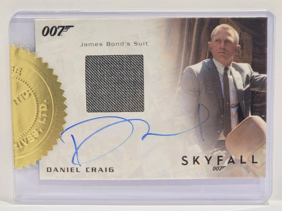 James Bond Archives 2015 Auto Autograph Relic Card Daniel Craig Skyfall #175/250 - Image 3 of 4