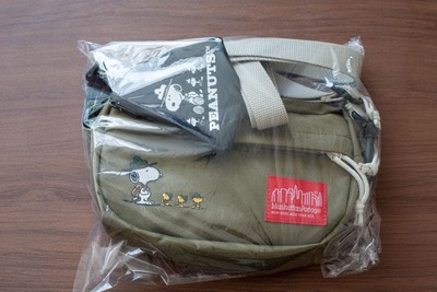 Manhattan Portage x Snoopy Peanuts Schultertasche Neu unbenutzt Vitrinenmodell