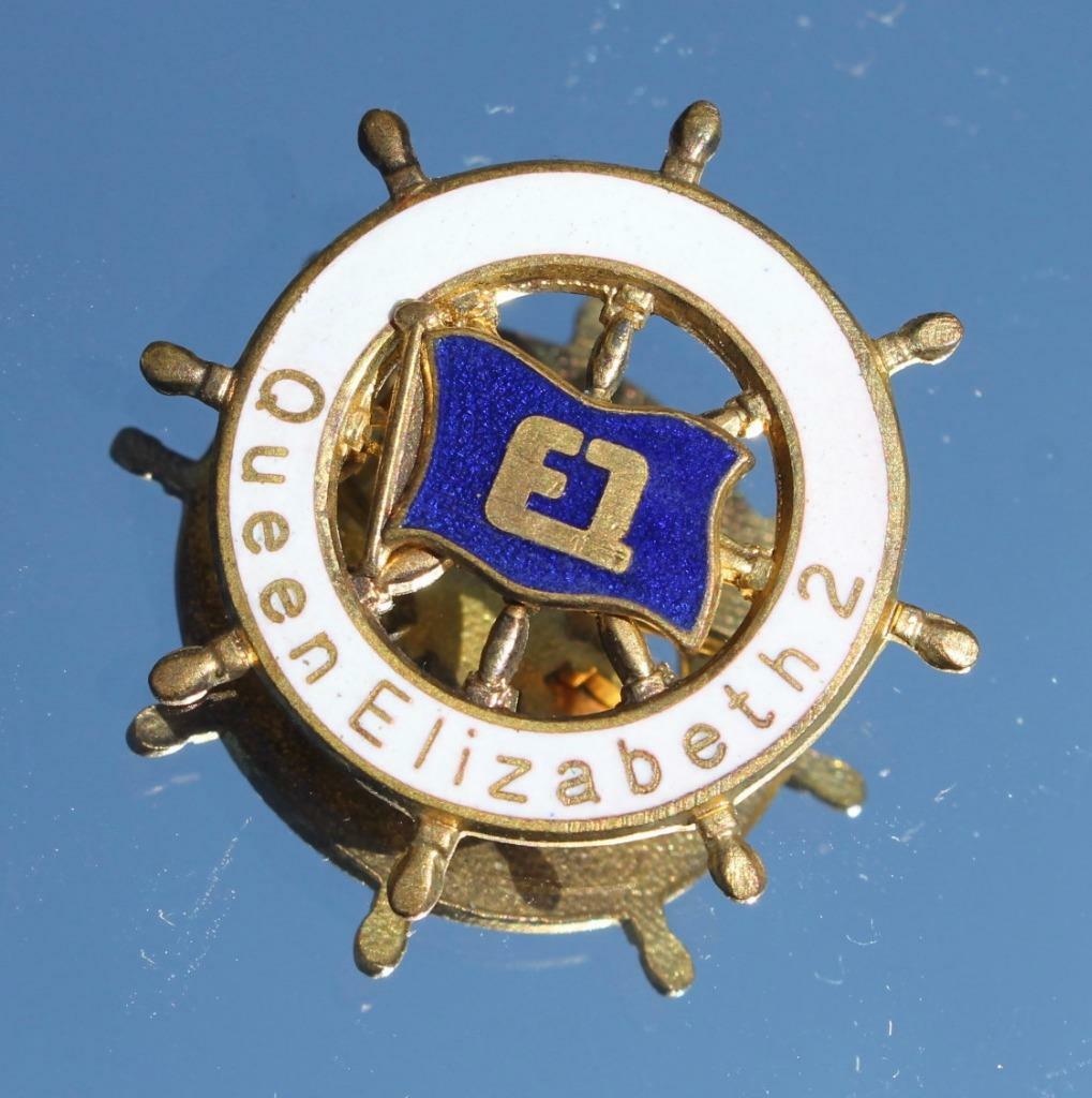 CUNARD LINE QUEEN ELIZABETH 2 QE2 SOLD ONBOARD SOUVENIR MAIDEN VOYAGE ERA BADGE