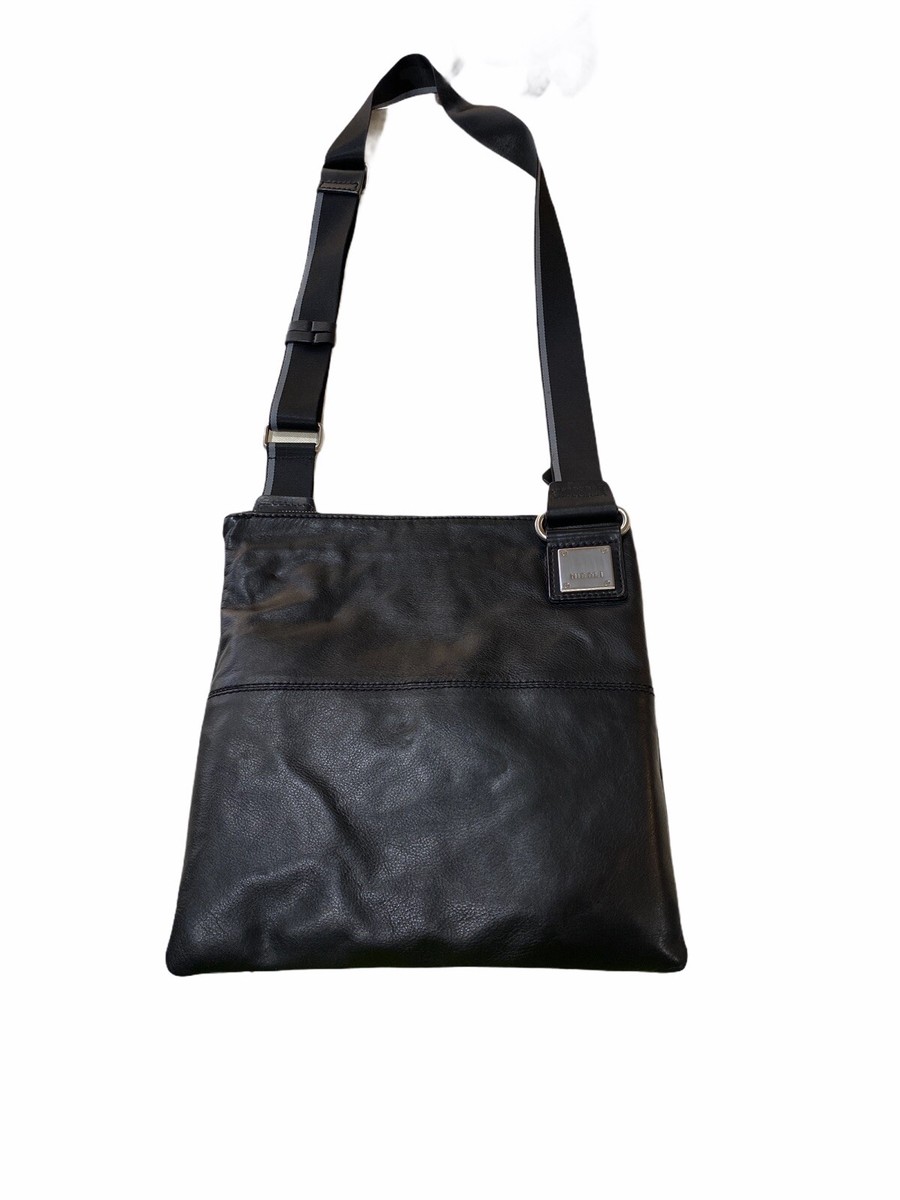 Preowned Nicoli Black Leather Crossbody Purse