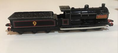 Vintage 1992 DONALD #9 Thomas The Tank Engine & Friends ERTL Diecast ...