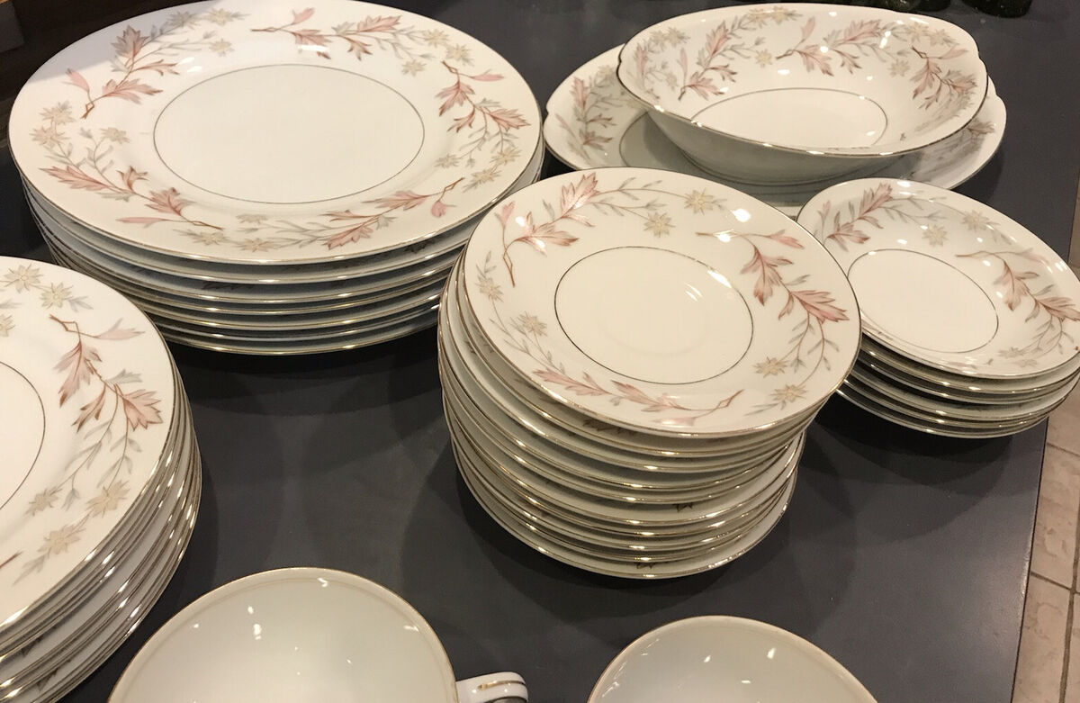 Vtg 1959 Harmony House Woodhue Spice brown & beige Japan Vtg 1959 Harmony House Woodhue Spice brown & beige Japan