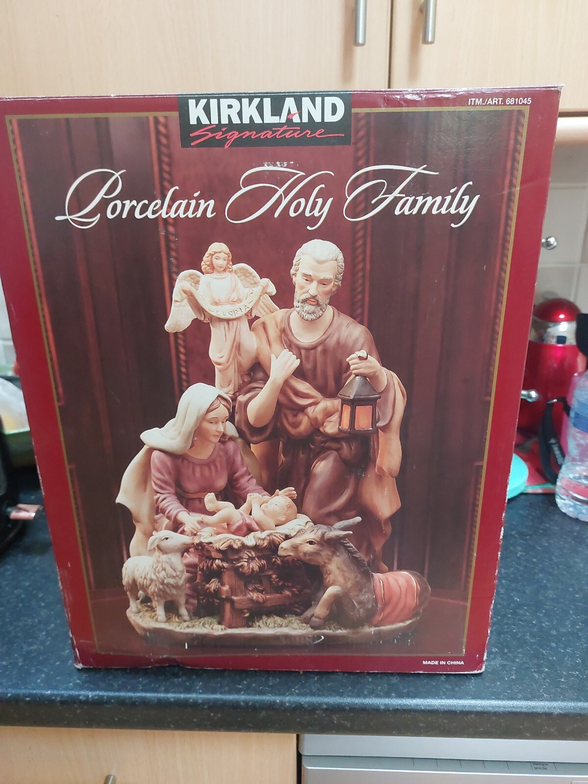 Boxed Costco Kirkland Signature 681045 Porcelain Holy Family 35x30cm eBay