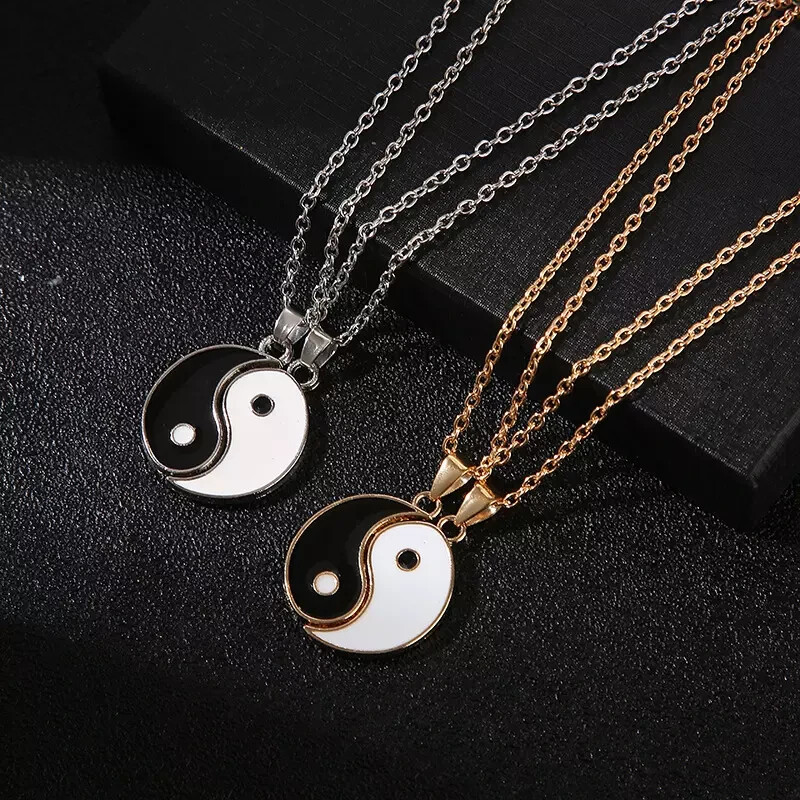1 PAIR YING YANG NECKLACE PENDANT CHAIN GOLD SILVER GIFT 1 PAIR YING YANG NECKLACE PENDANT CHAIN GOLD SILVER GIFT