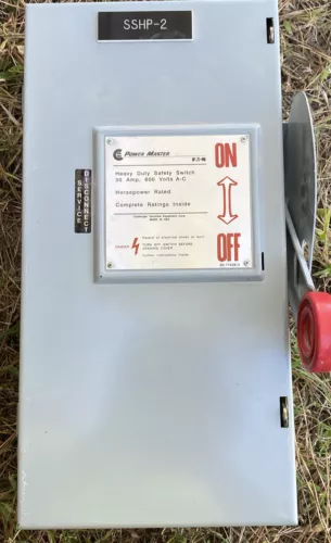 EATON Power Master 30 Amp 600 V  Heavy Duty Safety Disconnect Switch H361SNK