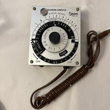 Vtg ENLARGING COMPUTER. DARKROOM PRINTING Spiratone Model 200 Not Tested