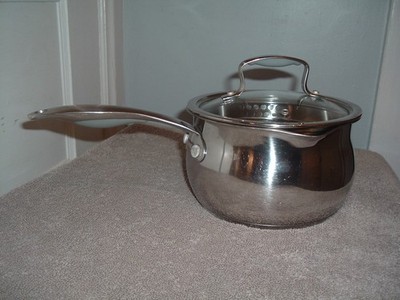 Belgique Tools Of The Trade Sauce Pot 2 Qt Double Pour Stainless Steel  W/ Lid