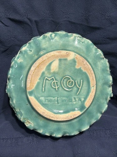 Ca1940-50 McCoy Calla Lily 7” Planter Celadon Aqua Green Embossed Art Pottery