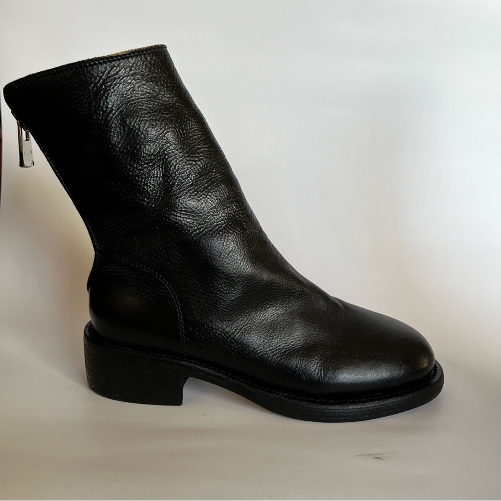 GUIDI Leather boots Excellent condition size 35 black Authentic Zipper