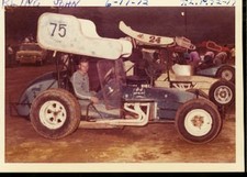 JOHN KLING #75 SPRINT CAR-AUTO RACING PHOTO-1972 