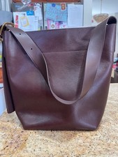 NWT Madewell Essential Bucket Tote Chocolate Raisin Leather