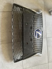 Calandre Lexus IS