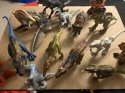 FIGURINES LOT DE Huit Dinosaures Jurassic Park EUR 18,00 - PicClick FR