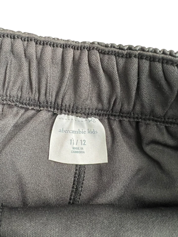 Abercrombie A&F Niños Niñas Talla 11-12 Imitación Cuero Skort Negro Verano Informal Foto 3 de 4