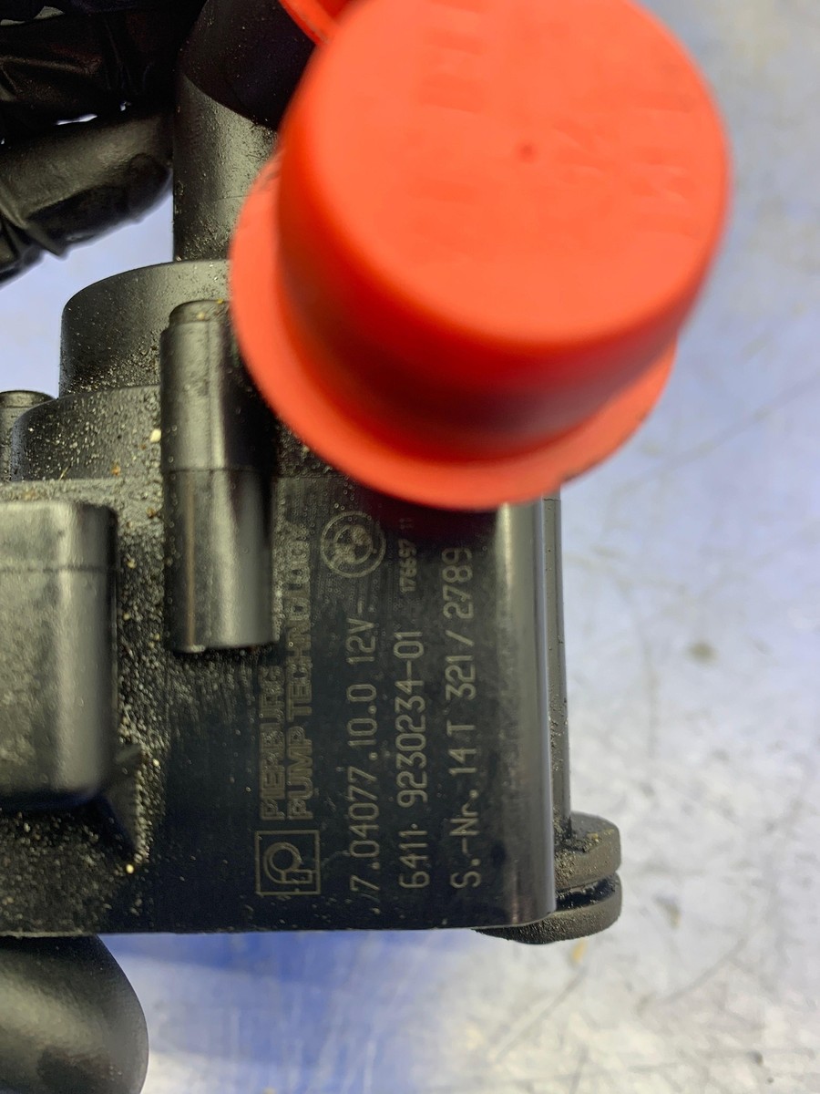 2012 - 2018 BMW M6 OEM 4.4L TURBO AUXILIARY COOLANT WATER PUMP 