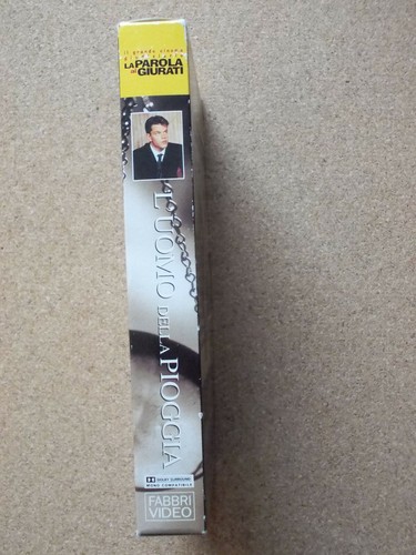VHS Film Thriller L'UOMO DELLA PIOGGIA FABBRI 2002 Matt Damon cartonata - Picture 2 of 4