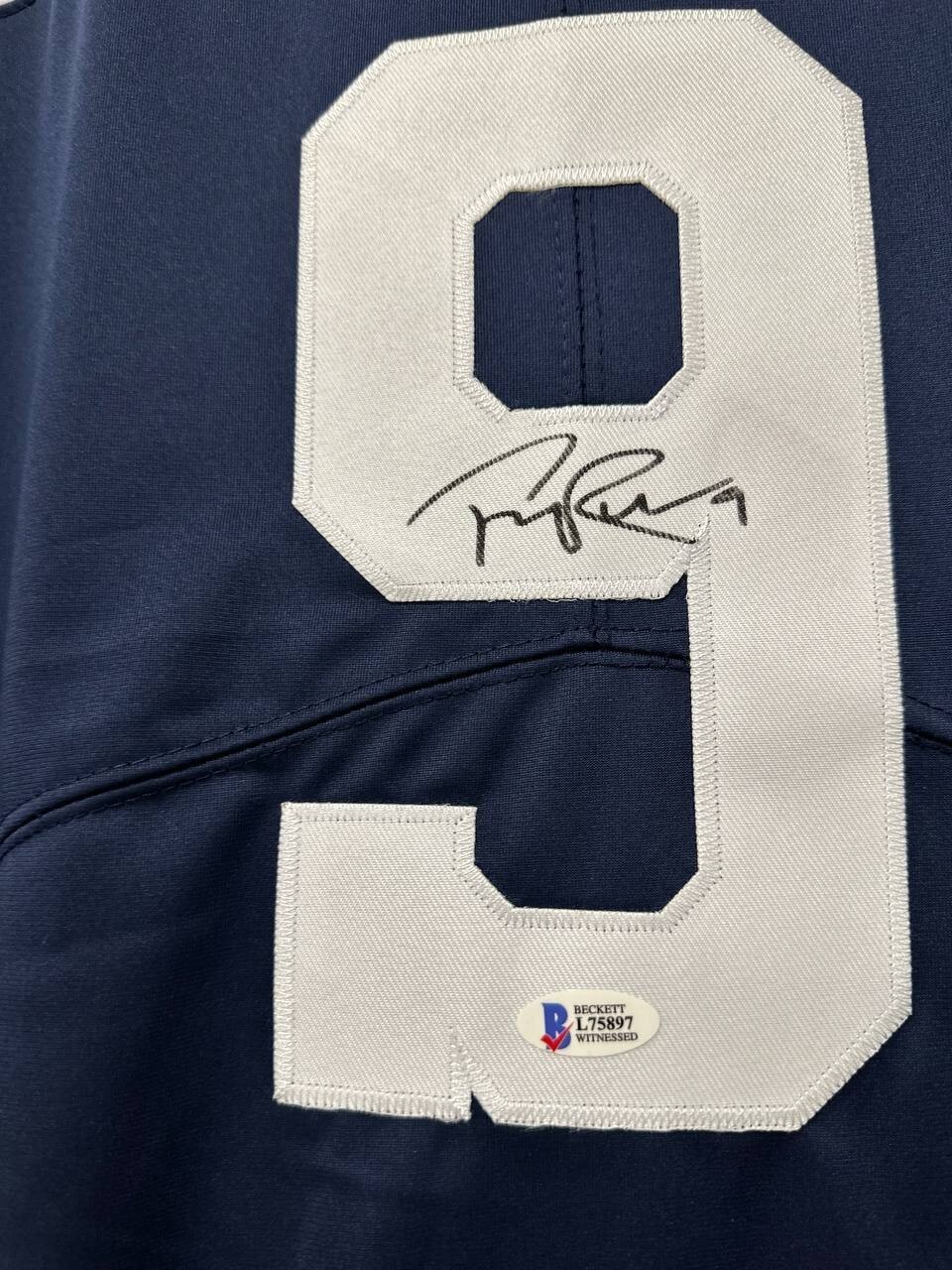 Foto 3 di 9